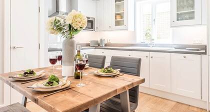Skimming Stones, Southwold