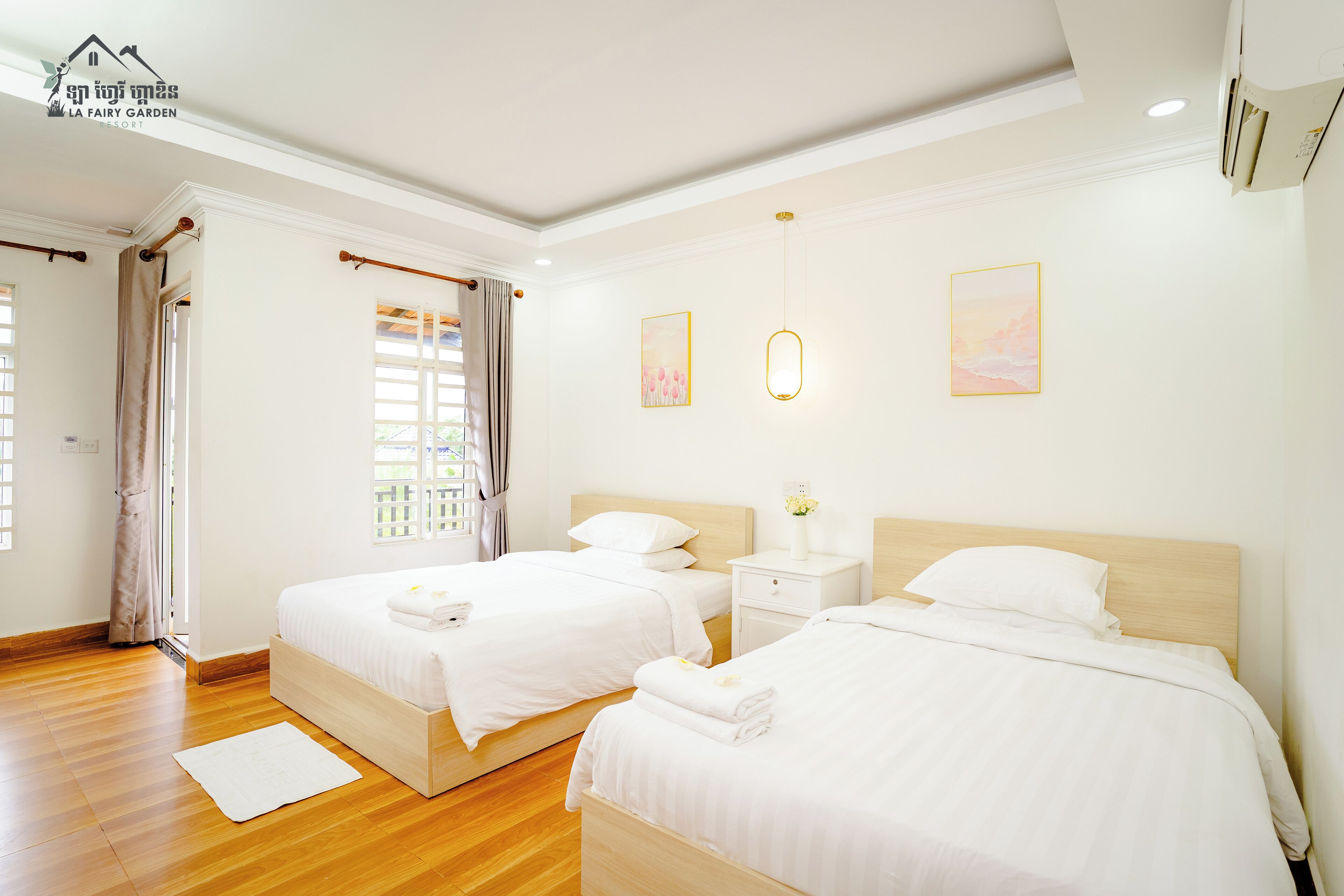 Signature Villa | Egyptian cotton sheets, premium bedding, down duvets, pillow-top beds