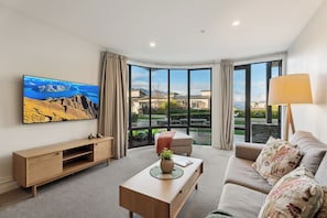 Apartment, Courtyard View | Living area | Flat-screen TV - The Beacon - Town Centre Apartment 620 (Queenstown)