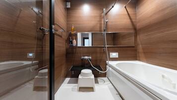 RIVRE HOUSAI #302 | Bathroom