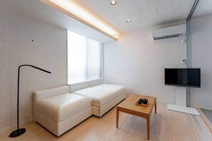 ألحفة محشوة بالريش وواي فاي مجانًا وملاءات أسرّة