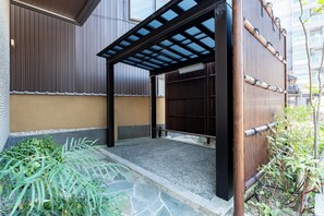 Building design - Rivre Housai (Kanazawa)
