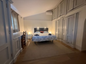 4 chambres, fer et planche Ă repasser, Wi-Fi gratuit, draps fournis