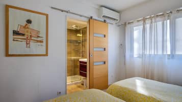 2 sovrum, strykjÀrn/strykbrÀda, gratis wi-fi och sÀngklÀder