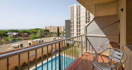 Appartement 'Apartamento Primera LĂnea De Mar' avec vue sur la mer, piscine partagĂ©e et Wi-Fi