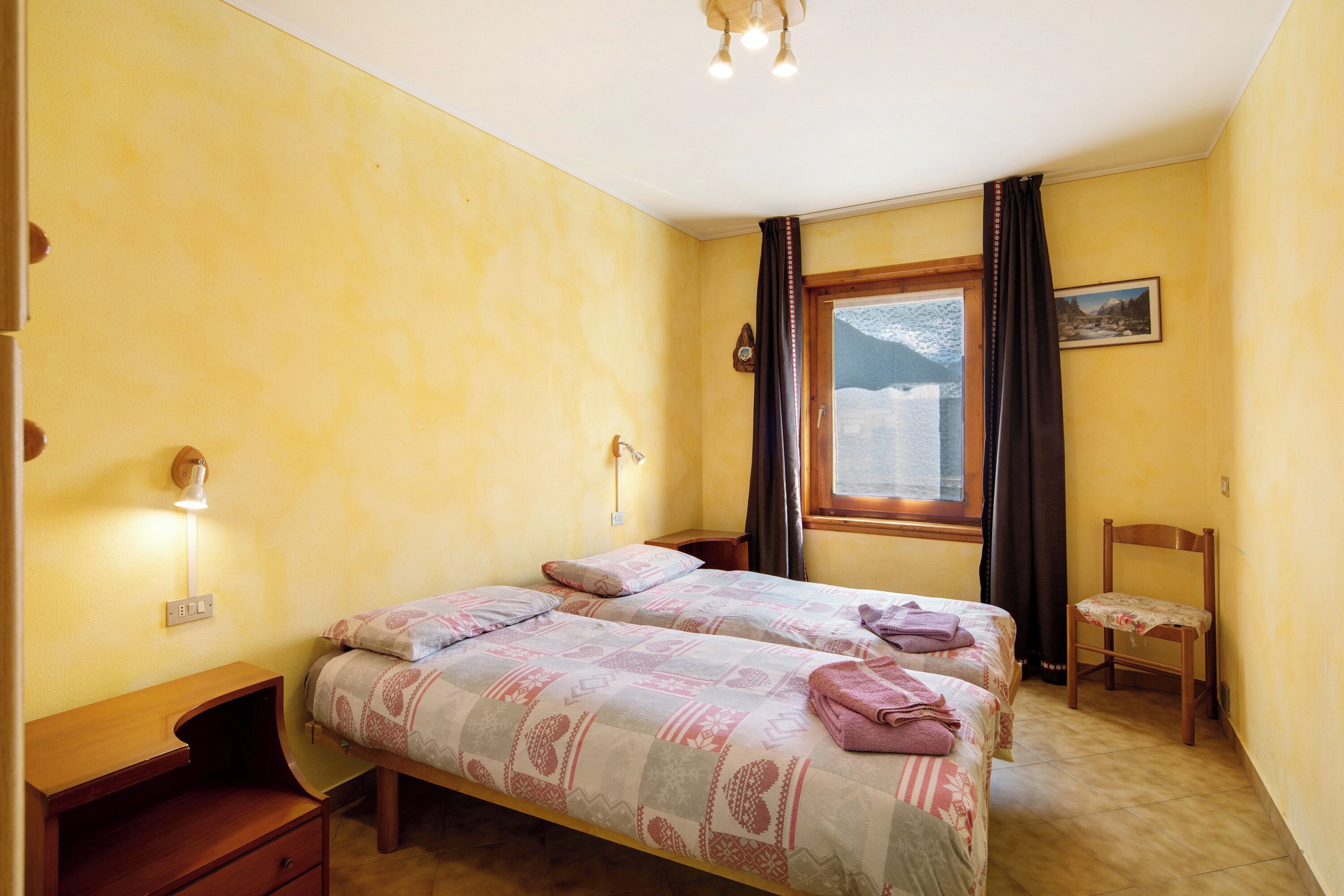 3 bedrooms, free WiFi, bed sheets