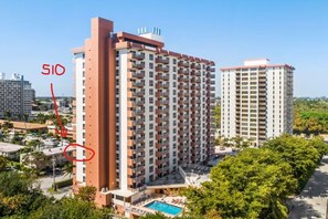 Exterior - Fort Lauderdale Beach Resort 1 Bedroom Studio; Rates are Negotiable!!! (Fort Lauderdale)