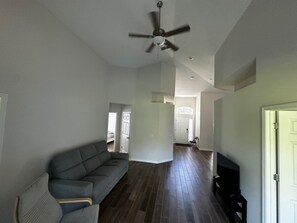 TV - Sleeps8- WorldCup2026- NearDisney- Universal (Kissimmee)