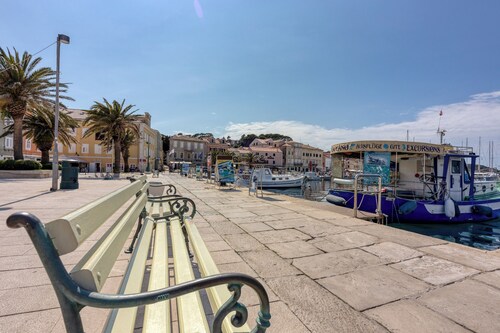Old Bay Leave Town Apartment, Mali Lošinj, Croatia