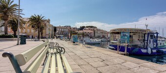 Old Bay Leave Town Apartment, Mali Lošinj, Croatia
