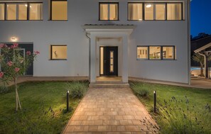 Exterior detail - Cozy home in Perci with sauna (Perci)