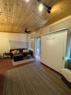 Smart TV - Rustic, Artsy Studio w/ Desert Panoramic Views (Black Canyon City)