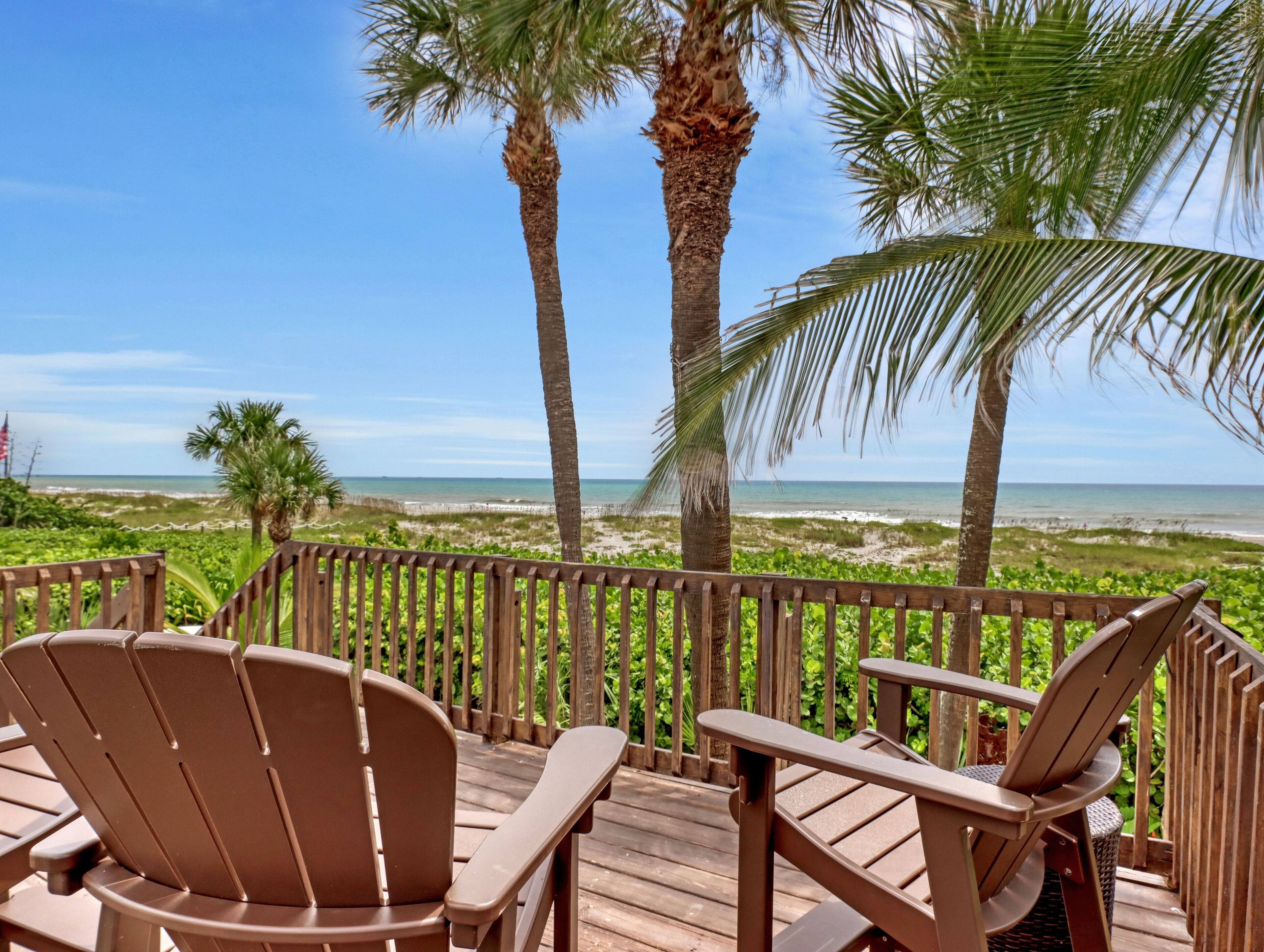 Beachfront cottage with private beach access and pool