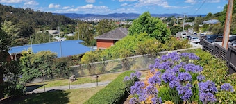 Bowen Toft House- eco home from home