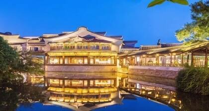GOLD RIVER-SIDE HOTEL WUZHEN