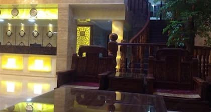 Jiaoling Shun'an Hotel