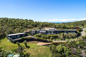 Exterior - Delamore Cove - Kowhai | Stay Waiheke (Waiheke Island)