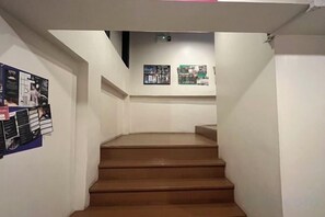 Unclassified image, 3 of 13, button - B Innspire Hotel (Chiang Mai)