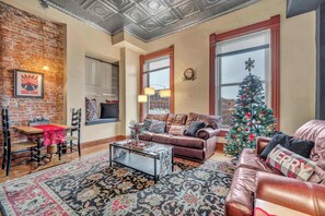 Télévision, espaces bureaux