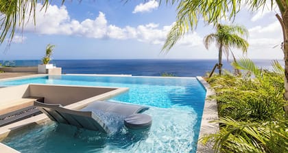 Exclusive Villa met Spectaculair Zeezicht, Infinity Pool en Jacuzzi op Cas Abao