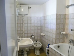 Towels - Alberto by Interhome (Ville San Pietro)