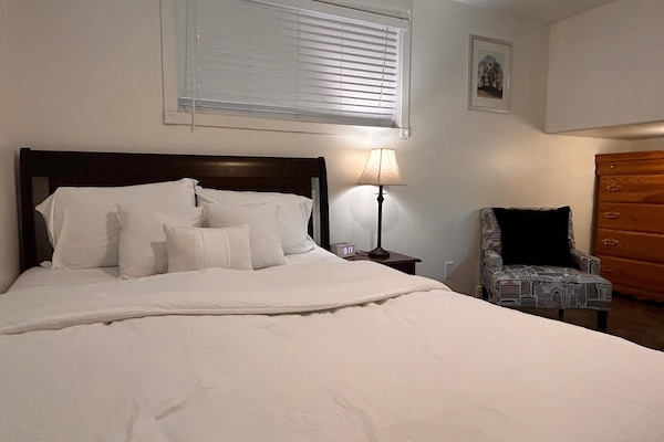 1 bedroom, desk, iron/ironing board, free WiFi