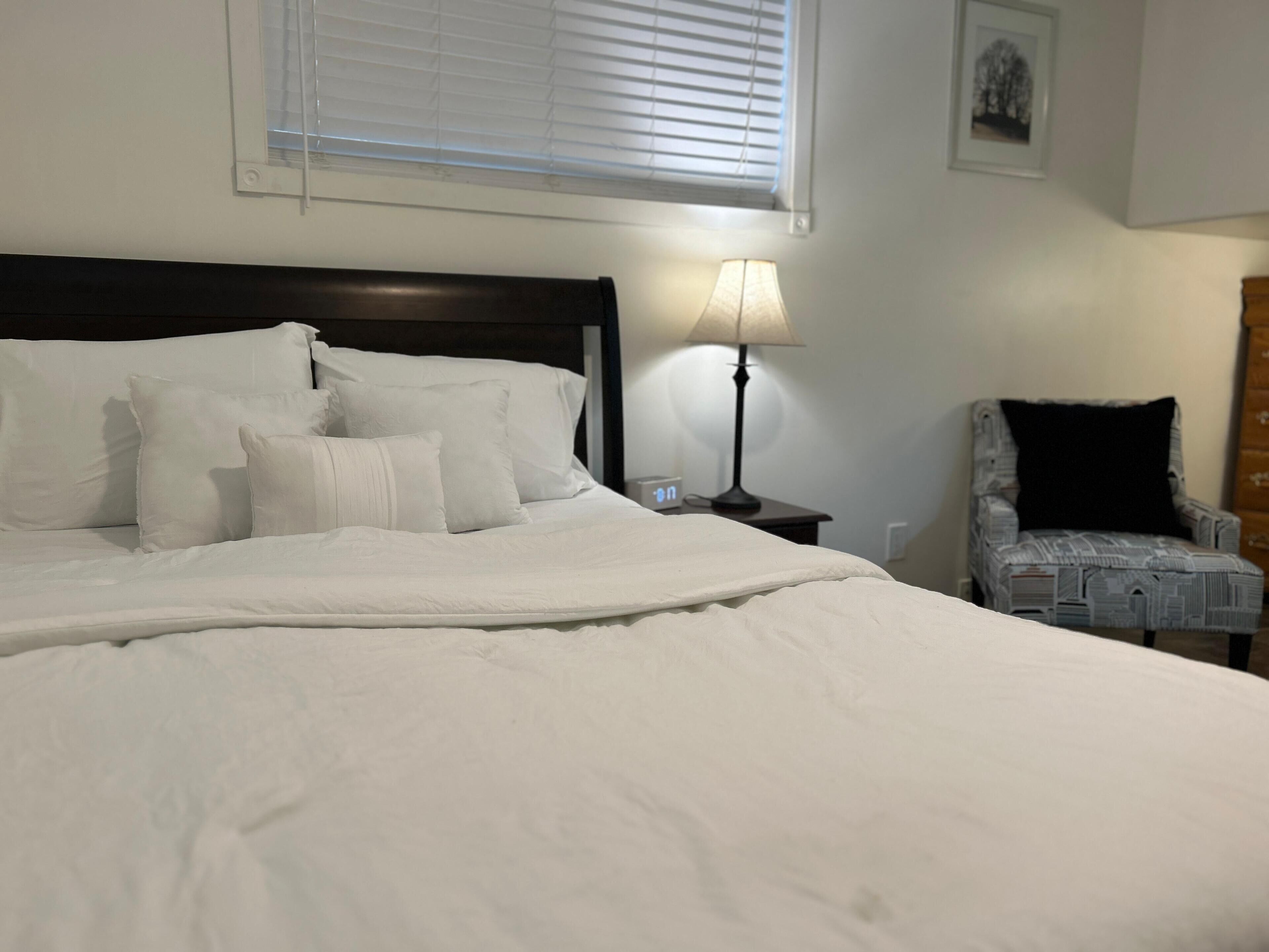 1 habitación, escritorio, tabla de planchar con plancha y wifi gratis 