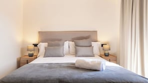 7 Schlafzimmer, Bügeleisen/Bügelbrett, WLAN, Bettwäsche