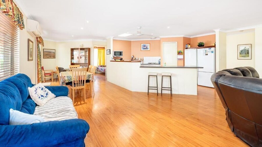 Hidden Gem Getaway in Dunsboroughs Heart