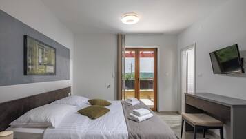 Family Villa, Multiple Bedrooms (Villa Erla) | 3 bedrooms, in-room safe, iron/ironing board, free WiFi