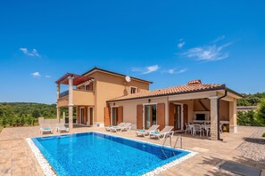 Family Villa, 3 Bedrooms, Balcony (3BR Istrian Villa Erla w/ Private) | Pool | Seasonal outdoor pool - Villa Erla (Sveta Nedelja)