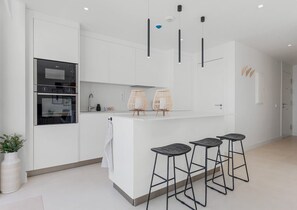 Private kitchen - Gerrard | Sea views - jacuzzi - pool - terrace (Fuengirola)