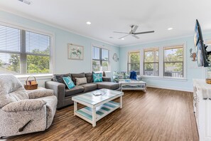 Imagen sin descripción, 3 de 49, botón