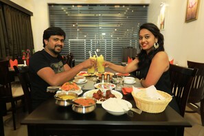 Restaurant - Hotel Altitude Coorg (Madikeri)