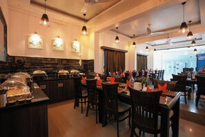 Restaurant - Hotel Altitude Coorg (Madikeri)