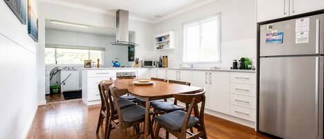 Comfort House | Dining room