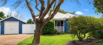 Relax and Unwind at Otters Retreat