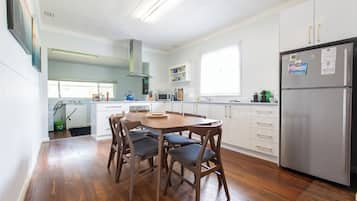 Comfort House | Dining room