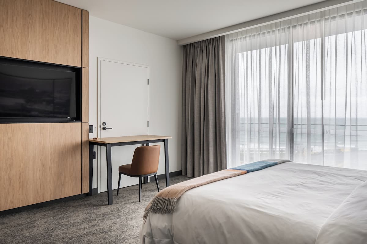 Executive King Equal Access | 2 bedrooms, in-room safe, laptop workspace, blackout drapes