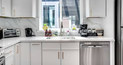Modern Lux 4B/3BA Retreat w/ LED Game Room and Bar