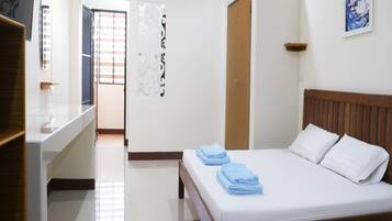 Superior Double Room | Bed sheets