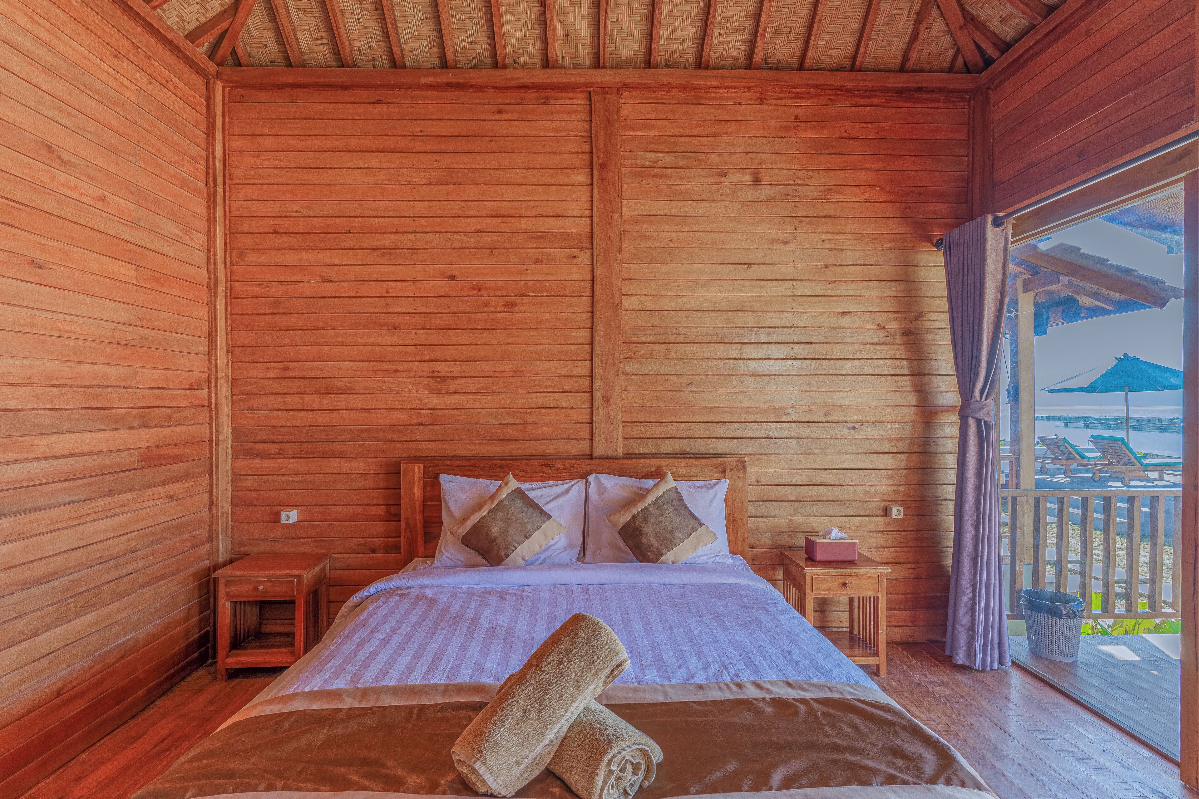 华丽双人房 | 免费 WiFi、床单