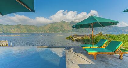 D Sila’s Tepi Danu Villas Kintamani & Natural hot spring