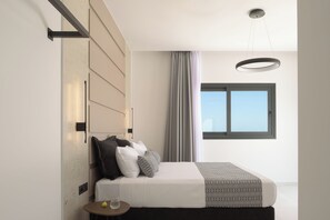 5 chambres, coffre-fort, fer et planche à repasser, lit de bébé portatif