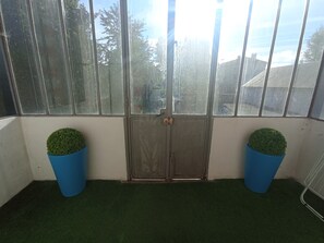 Interior - Spacious, quiet apartment (Pouzac)