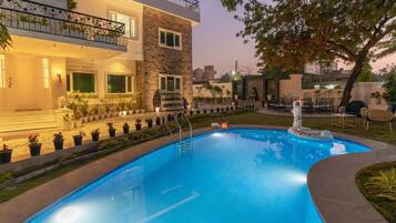 Outdoor pool