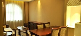 Zhongcheng Holiday Hotel