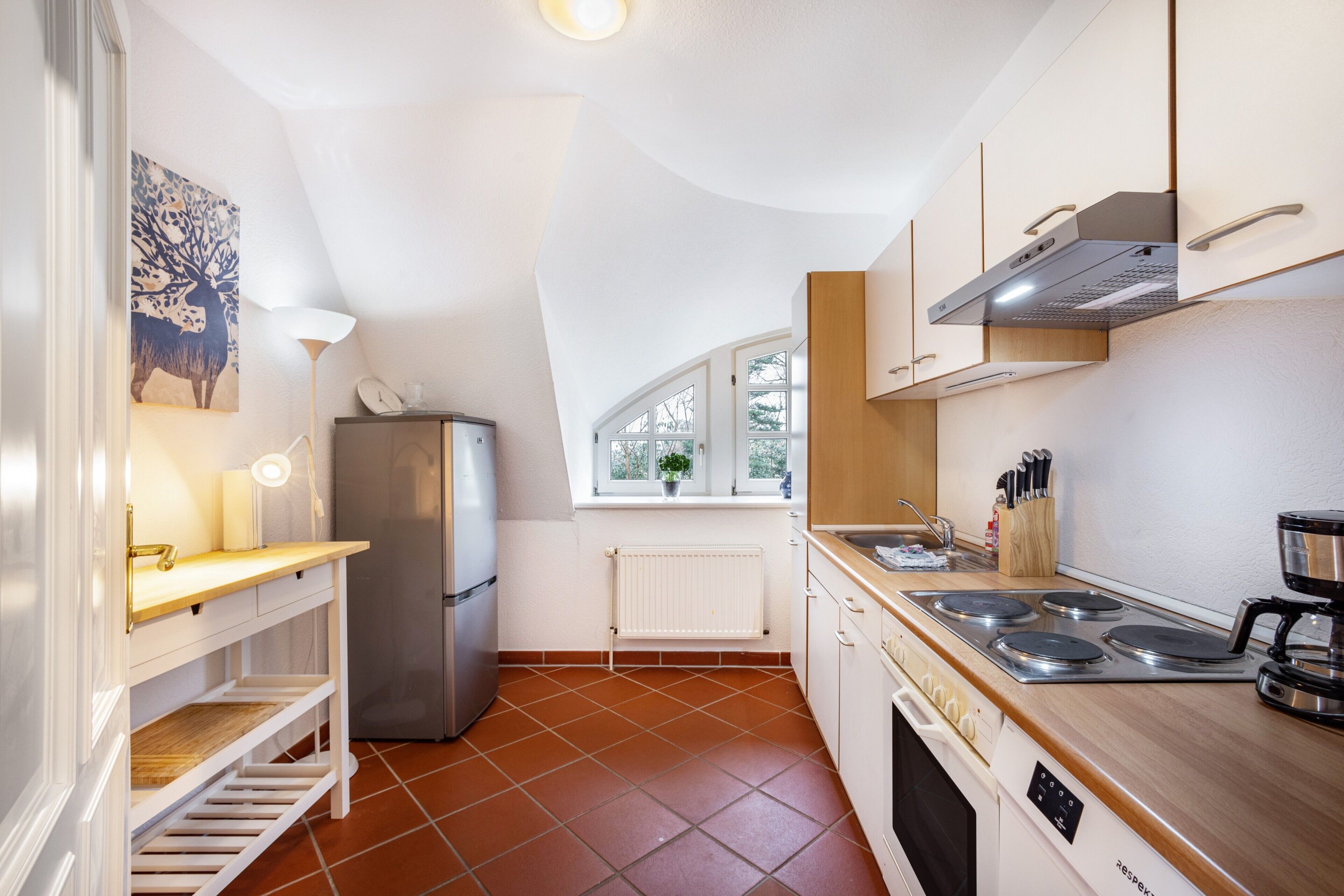 Kühlschrank, Ofen, Herdplatte, Geschirrspüler