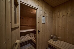 Sauna - Apartment 'Panorama' with Mountain View, Private Terrace and Wi-Fi (Klosters-Serneus)