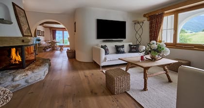 Apartment 'Panorama' with Mountain View, Private Terrace and Wi-Fi